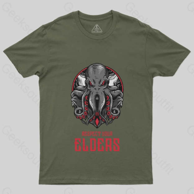 Respect Your Elders | Cthulhu | Gangster Cthulhu Essential T-Shirt - Geeksoutfit
