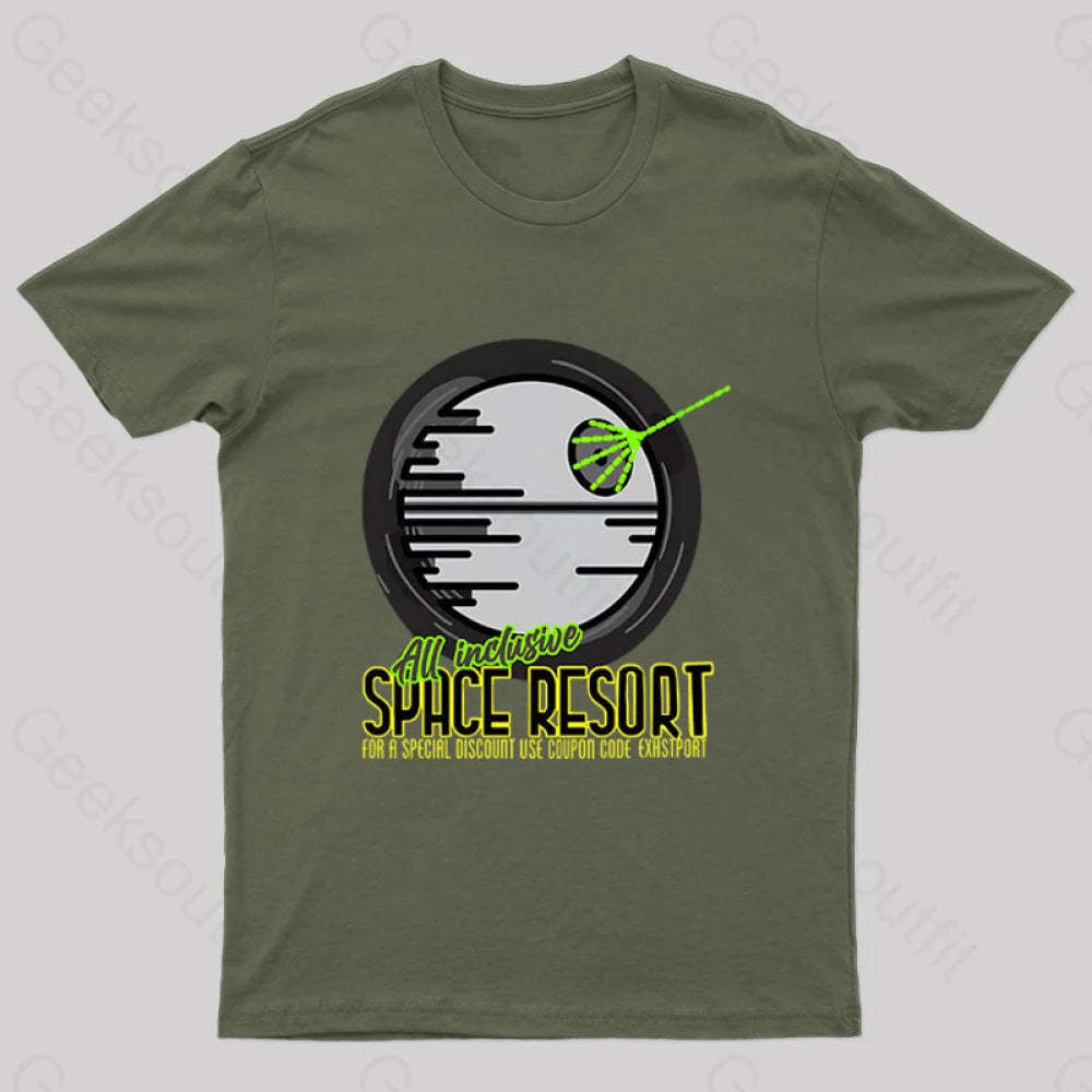 Space Resort Nerd T-Shirt Army Green / S
