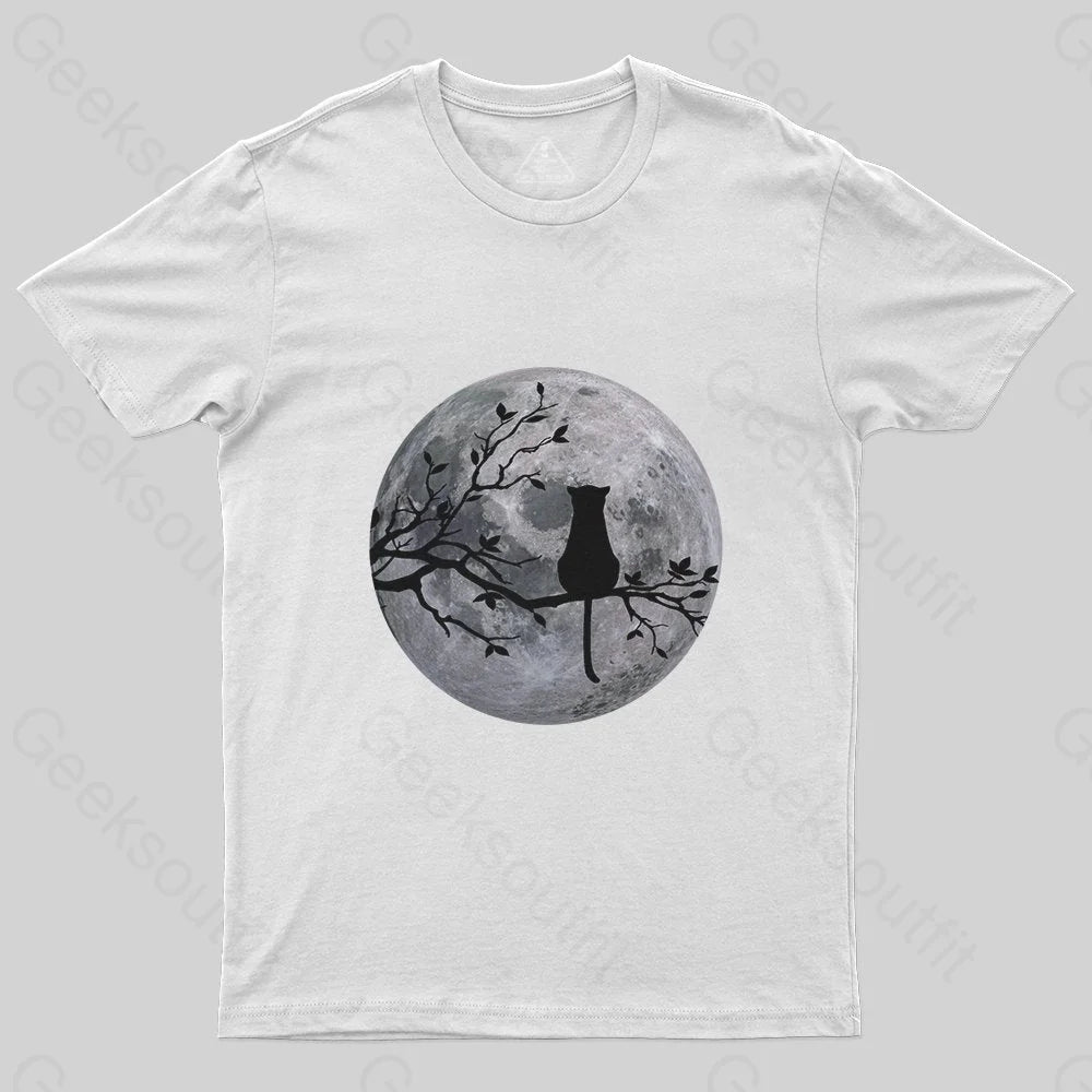 The Cat and the Moon T-Shirt - Geeksoutfit