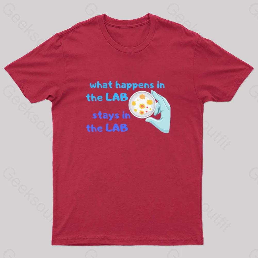 What Happens In The Lab Geek T-Shirt Red / S