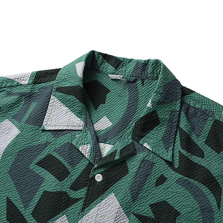American Hawaiian Style Smooth Fabric Breathable Shirt