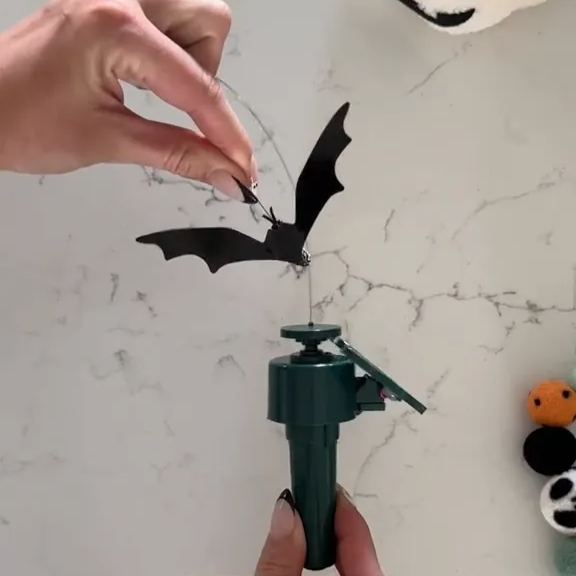DIY Flying Bat 🦇– Halloween Levitating Decoration🔥