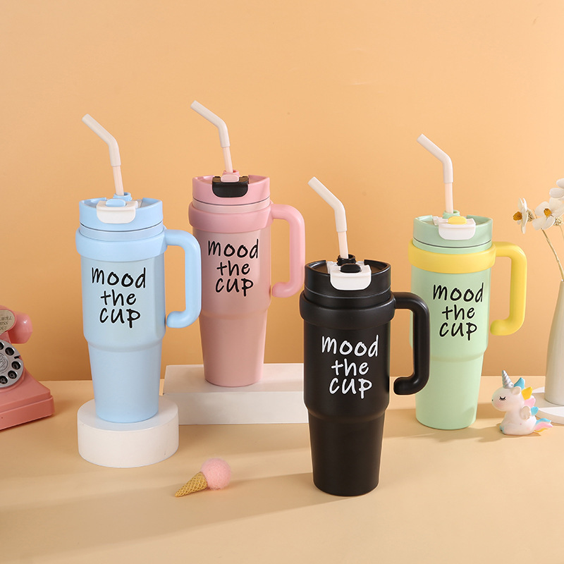 Giant Insulated Cup for Girls, High Capacity, Cute Pattern, Ice Cup, 2024 New Straw Cup