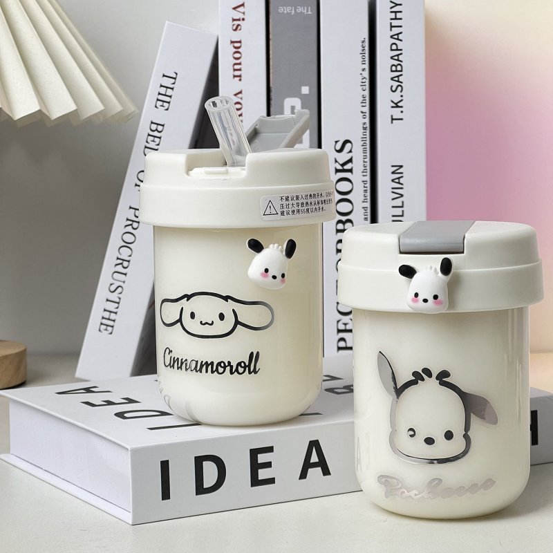 High-Quality Cute Small Portable Student Straw Cup for Girls, Simple and Convenient Couple Cup, Cheap and Adorable Water Bottle