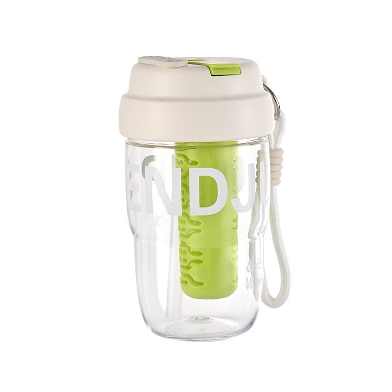 2025 New High-Value Water Bottle for Girls with Straw, Cute Student Cup, Popular Summer Portable Cup