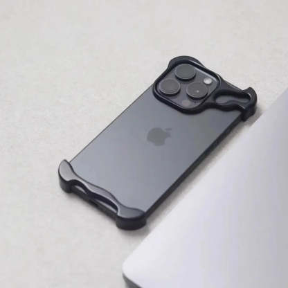 Alien Invasion Titanium Cover