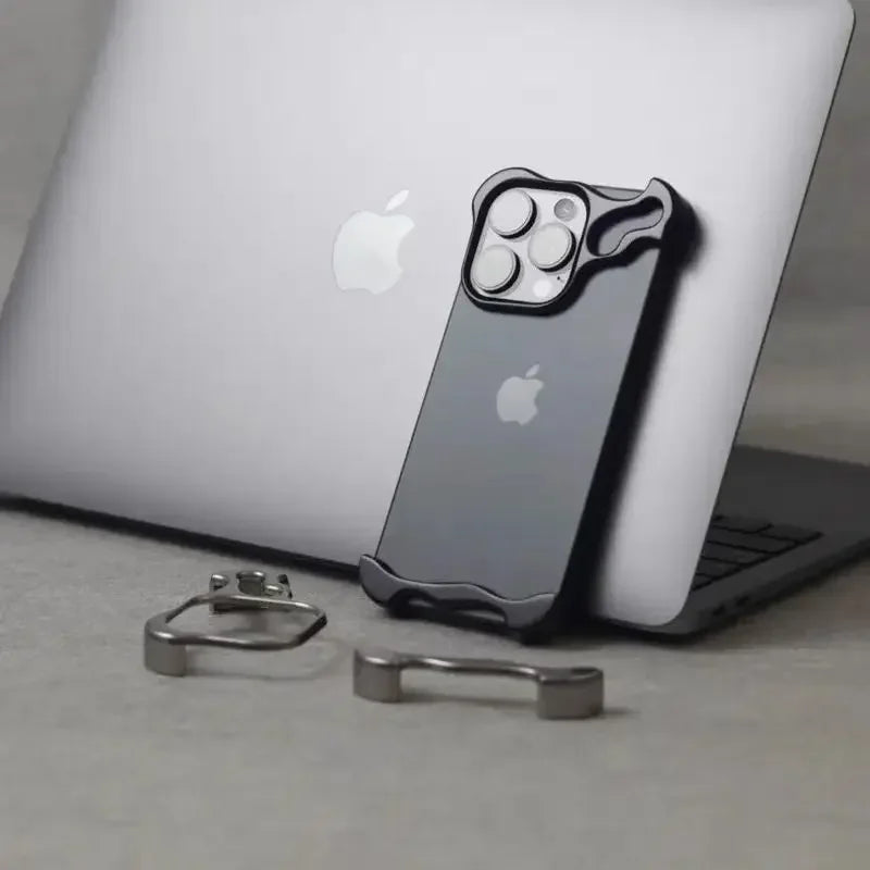 Alien Invasion Titanium Cover