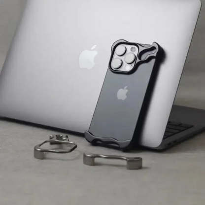 Alien Invasion Titanium Cover