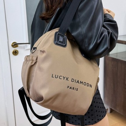 2025 New Versatile Fashion Women's Shoulder Bag