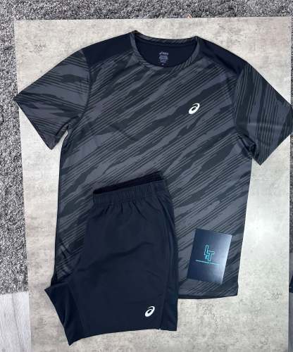 Asics suit