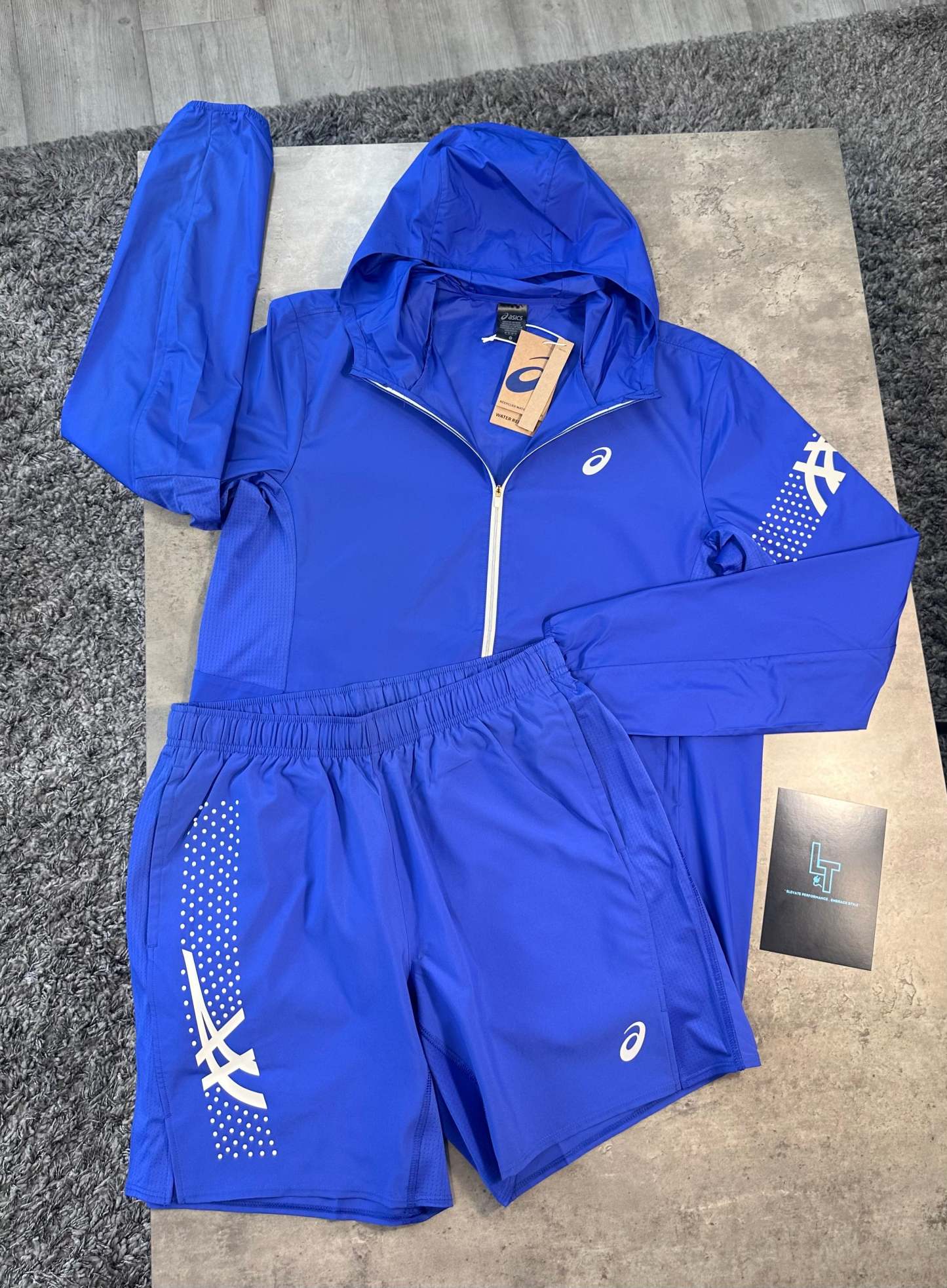 Asics suit