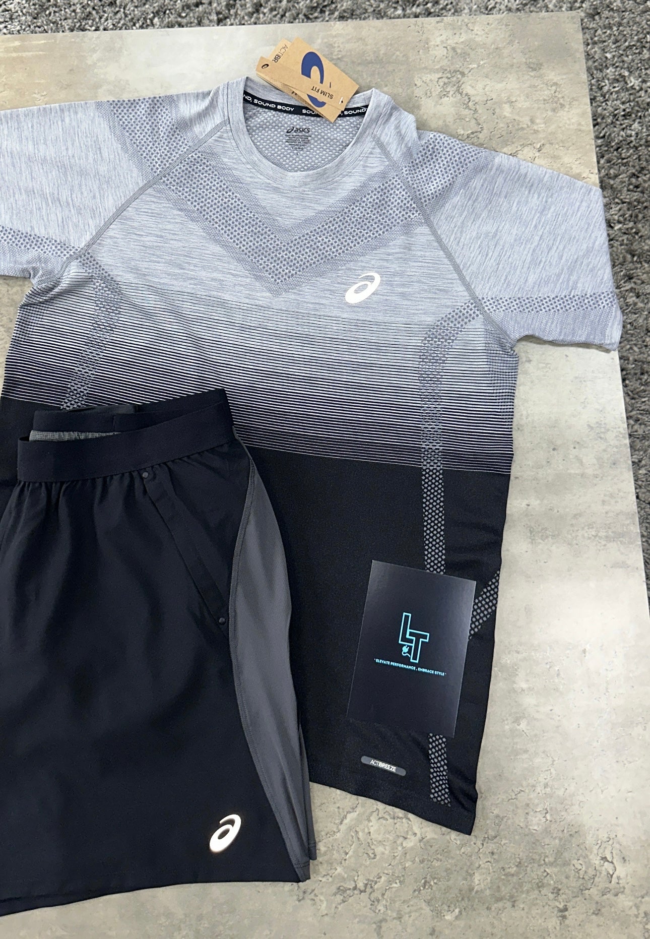 Asics suit