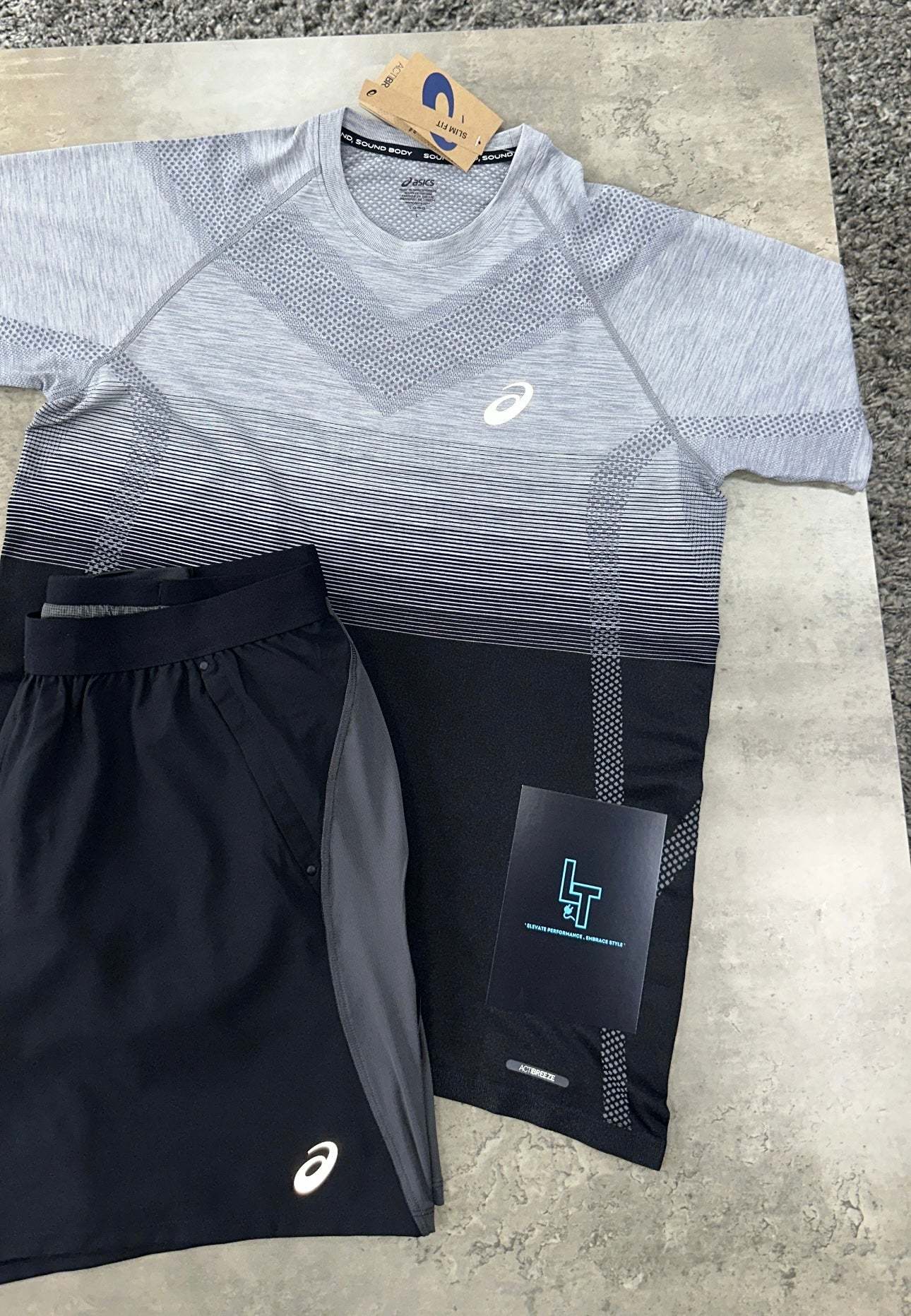 Asics suit