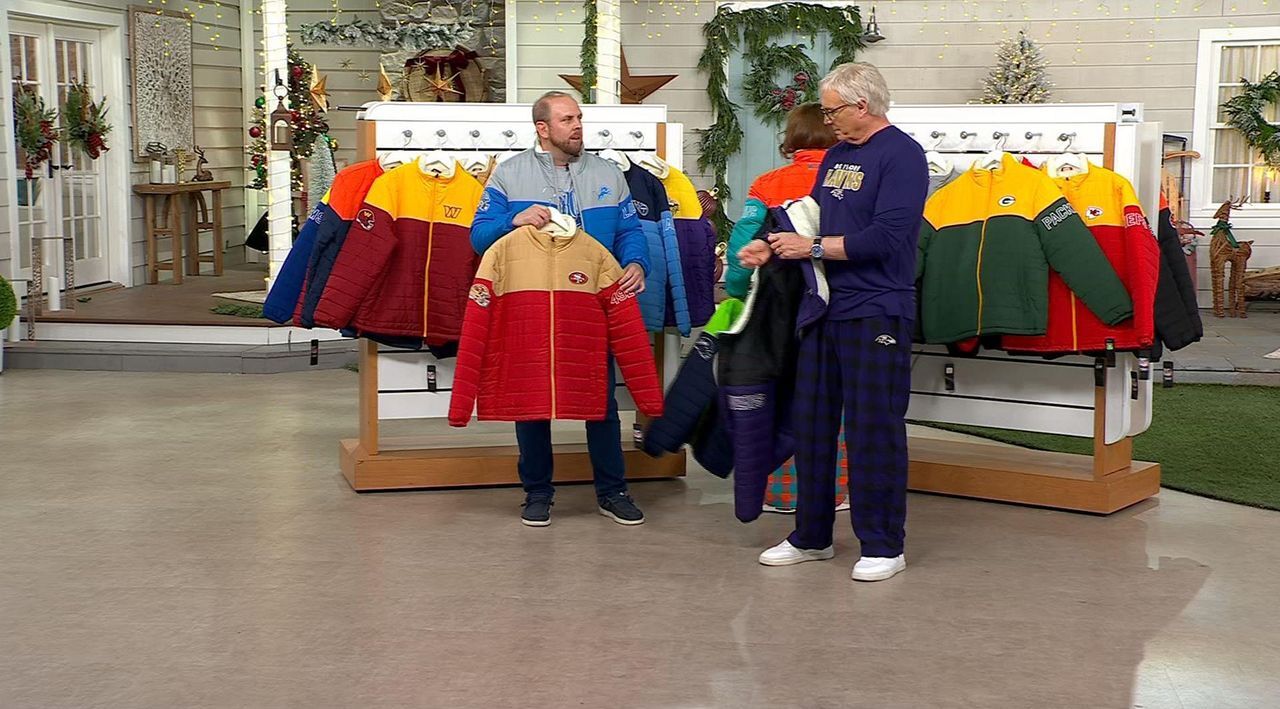 NFL Officially Licensed Men's Polyfilled Sherpa Lined Jacket - QVC.com