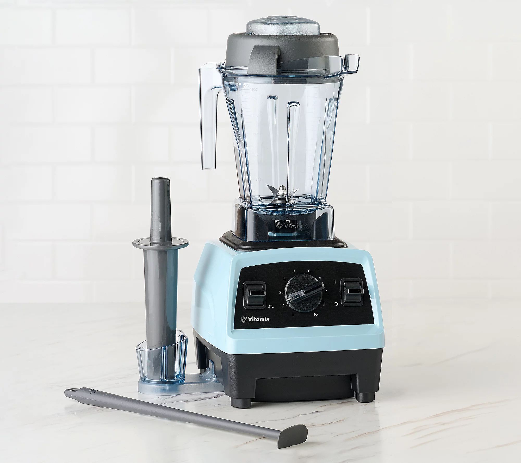 💝𝐐𝐕𝐂'𝐬 𝐁𝐥𝐚𝐜𝐤 𝐅𝐫𝐢𝐝𝐚𝐲 𝐃𝐞𝐚𝐥𝐬✨Vitamix Explorian 2.0 Variable Speed Blender w/ Accessories