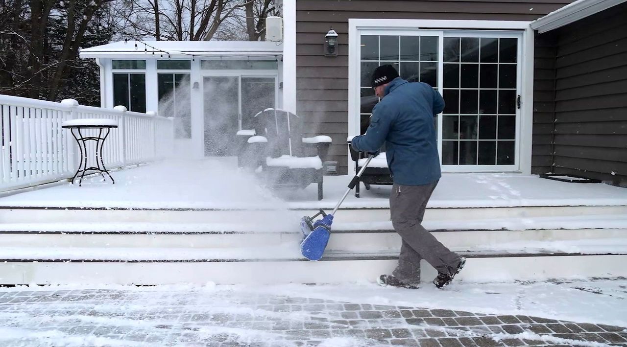 Snow Joe 13.5" Cordless Directional Snow Thrower Kit w/ Charger - QVC.com