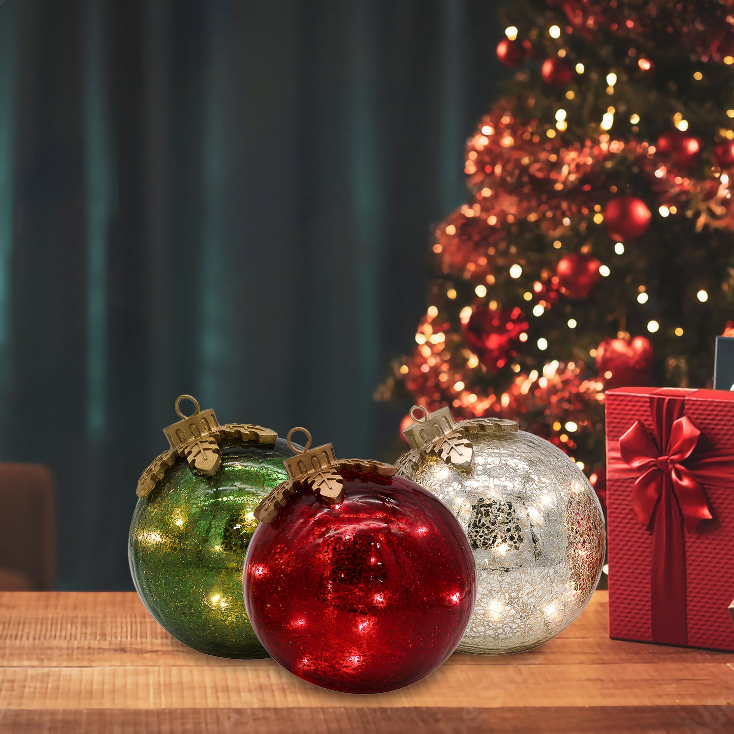 💝𝐐𝐕𝐂 𝐃𝐞𝐚𝐥𝐬 𝐨𝐧 𝐭𝐡𝐞 𝐃𝐚𝐢𝐥𝐲 - 𝐁𝐮𝐲 𝟐 𝐆𝐞𝐭 𝟐 𝐅𝐫𝐞𝐞✨Battery Operated Glass Tabletop Christmas Ornaments - Set of 3