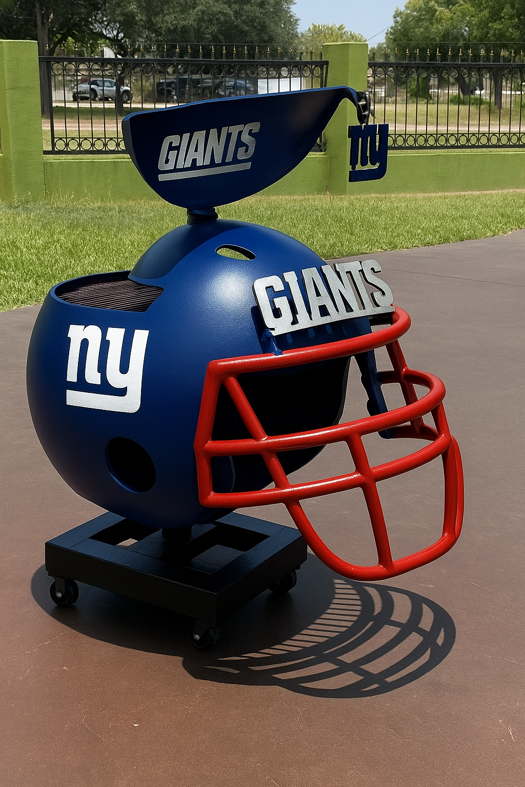 Team Helmet BBQ Grill