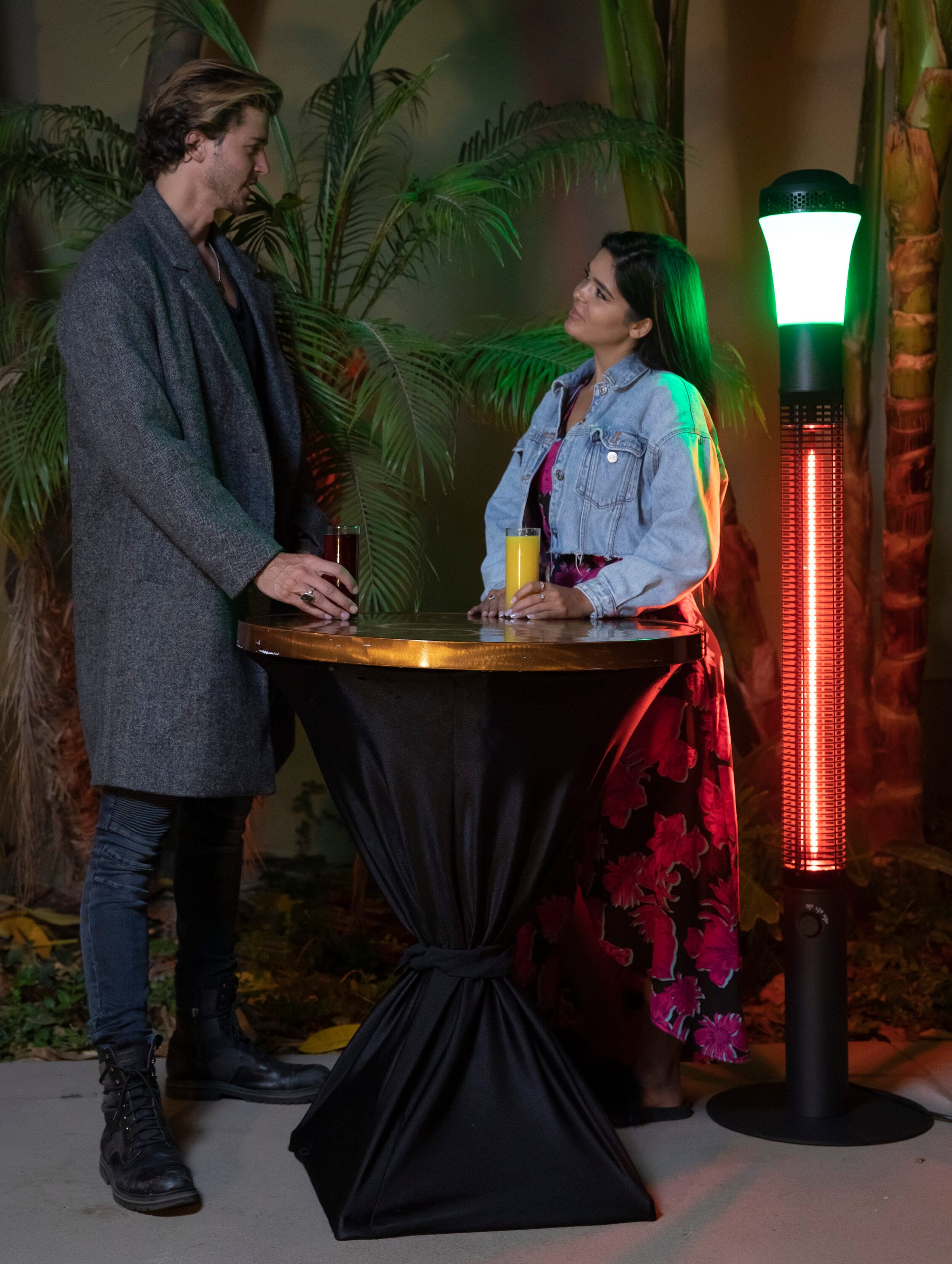 💝𝐐𝐕𝐂'𝐬 𝐁𝐥𝐚𝐜𝐤 𝐅𝐫𝐢𝐝𝐚𝐲 𝐃𝐞𝐚𝐥𝐬✨Farenheit 68" Infrared LED Tower Heater w/ Cover, Lights, & Speaker