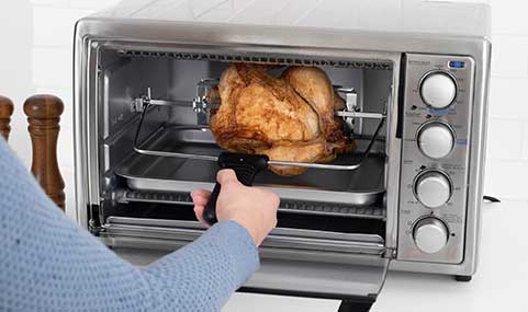 Crisp N Bake&trade; Air Fry Toaster Oven with Rotisserie | TO4315SSQ | BLACK +  DECKER