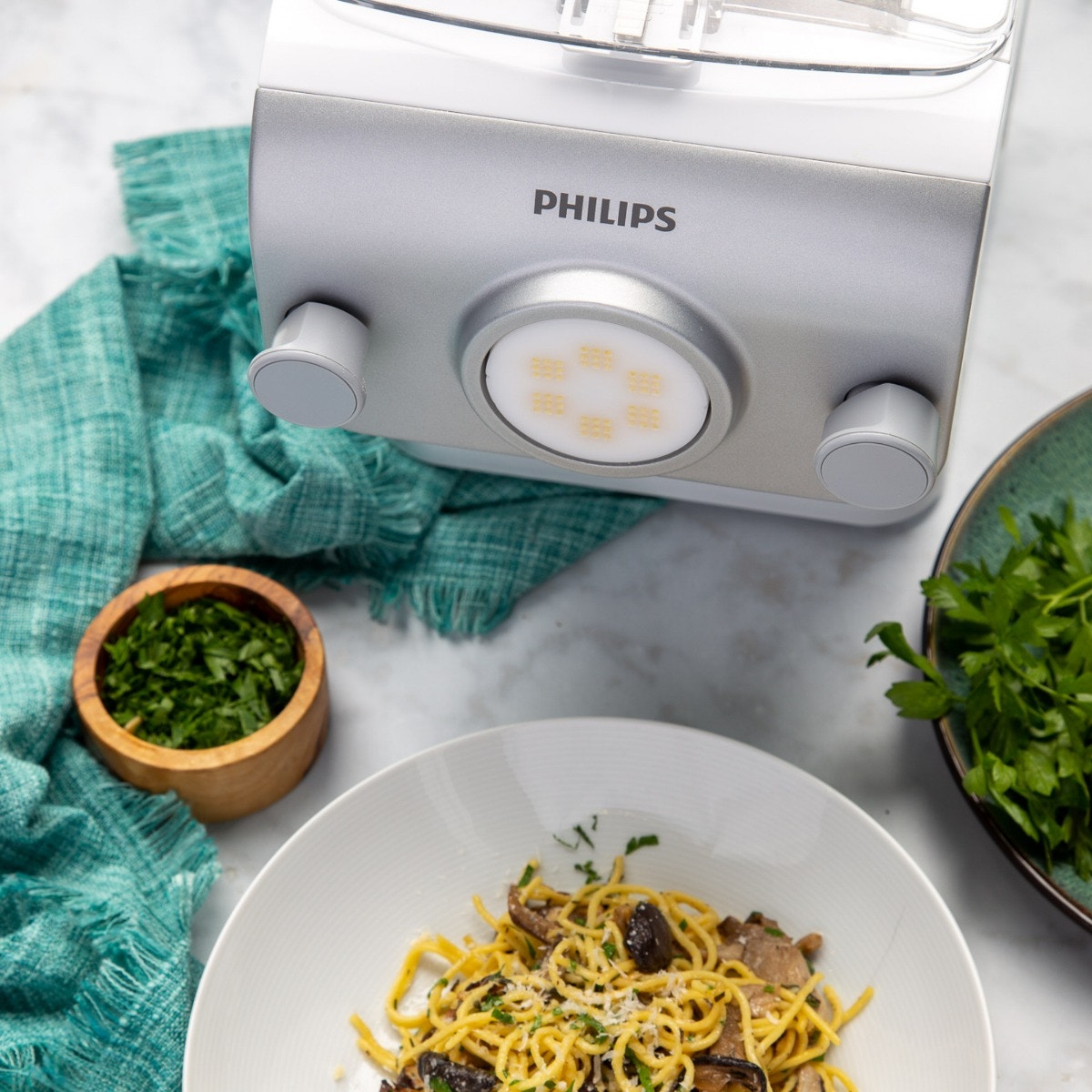 💝𝐐𝐕𝐂 𝐃𝐞𝐚𝐥𝐬 𝐨𝐧 𝐭𝐡𝐞 𝐃𝐚𝐢𝐥𝐲 - 𝐁𝐔𝐘 𝟏 𝐆𝐄𝐓 𝟏 𝐅𝐑𝐄𝐄✨Philips Pasta Maker with Recipe Book Cookie Dough Kit