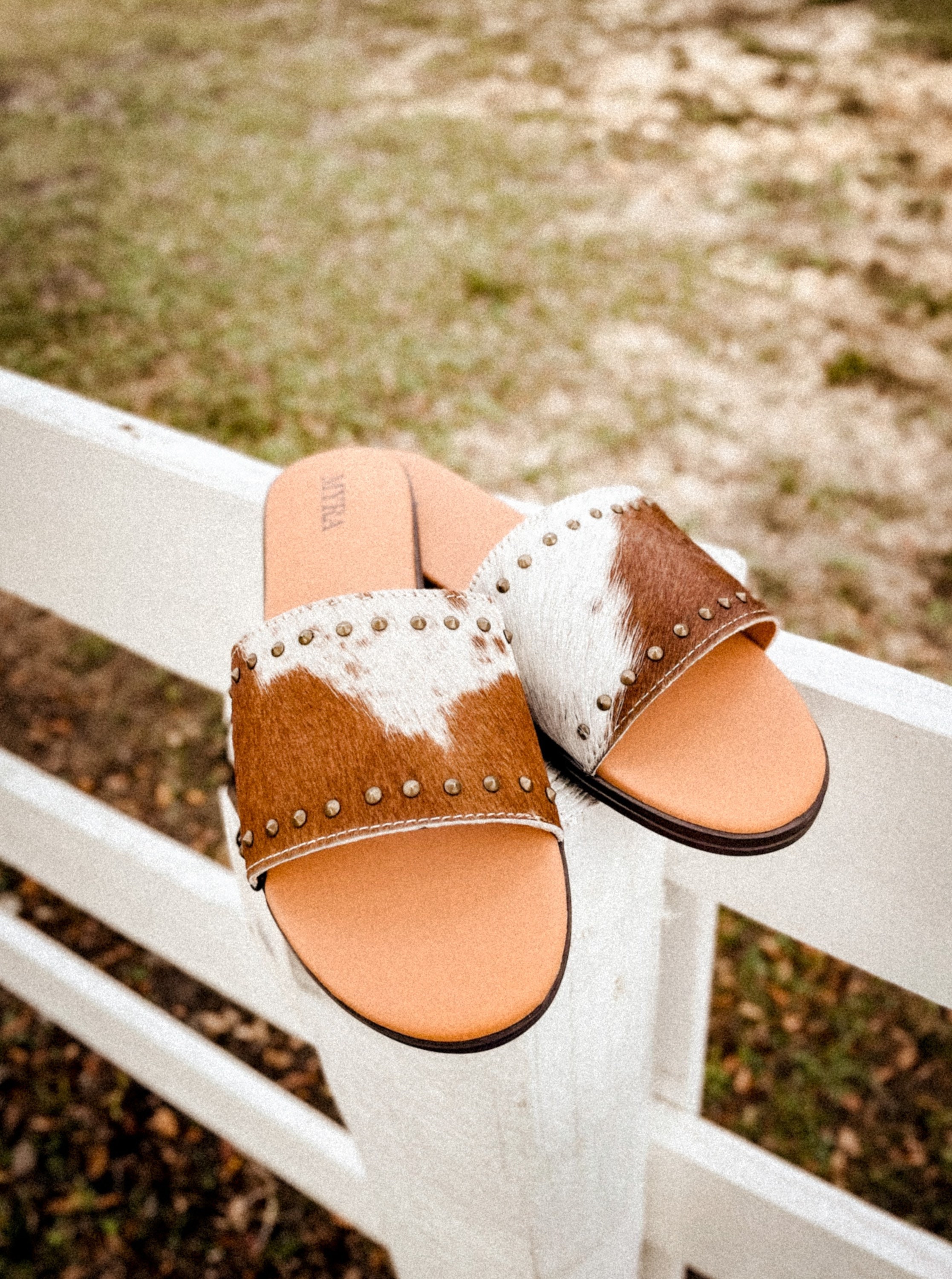 Genuine Cowhide Western Sandals Outdoor Flipflops Footwear