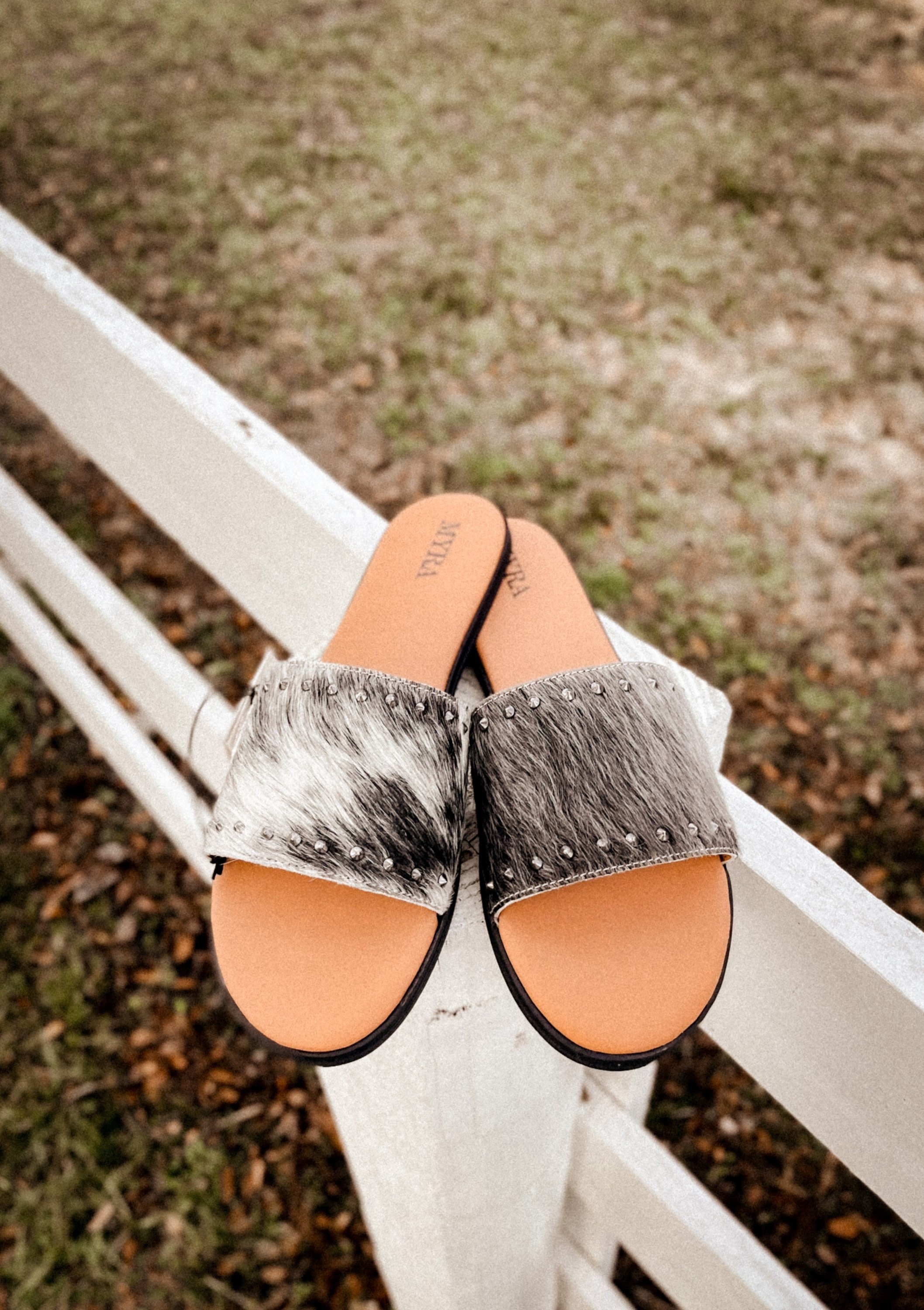 Genuine Cowhide Western Sandals Outdoor Flipflops Footwear