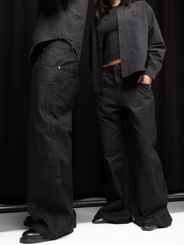 EMBROIDERED DETAIL WIDE-LEG PANTS