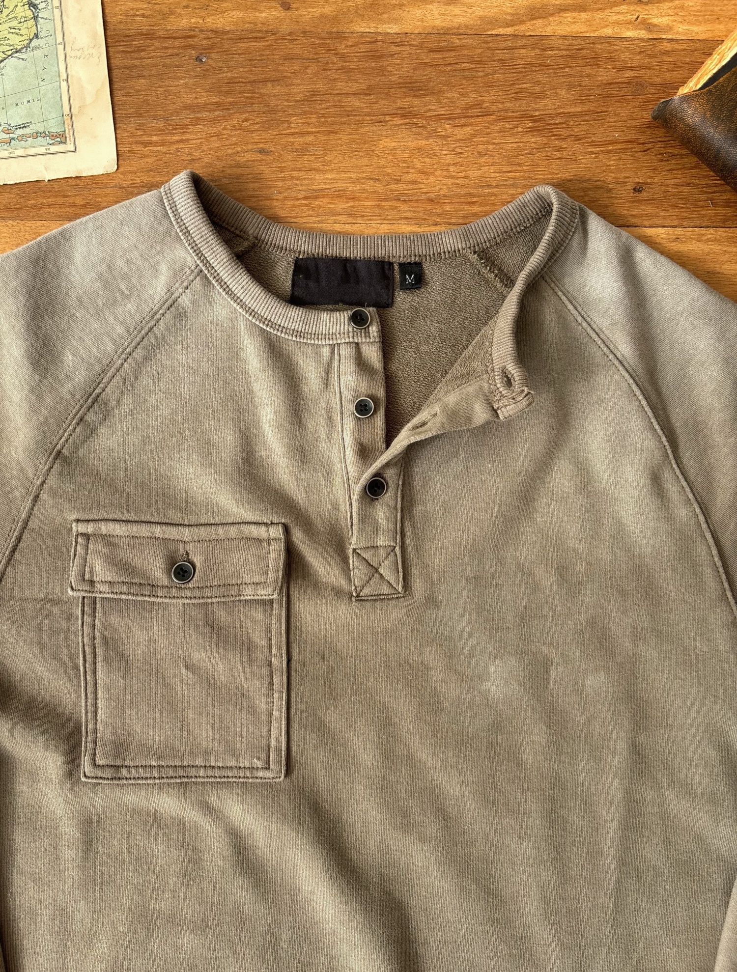 Explorer Washed Henley