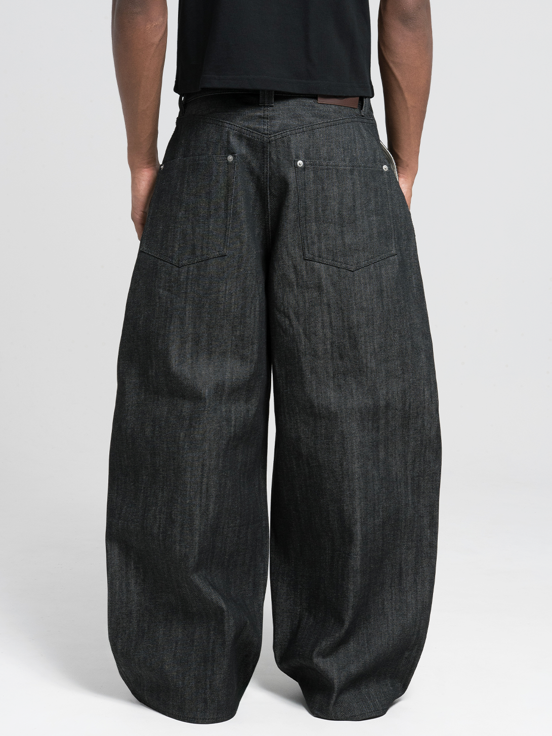 OKAYAMA RAW LOOSE FIT JEANS