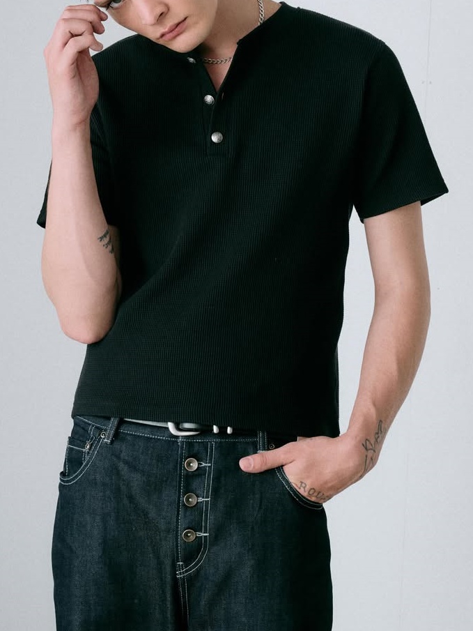 COMPACT THERMAL HENRY NECK T-SHIRT