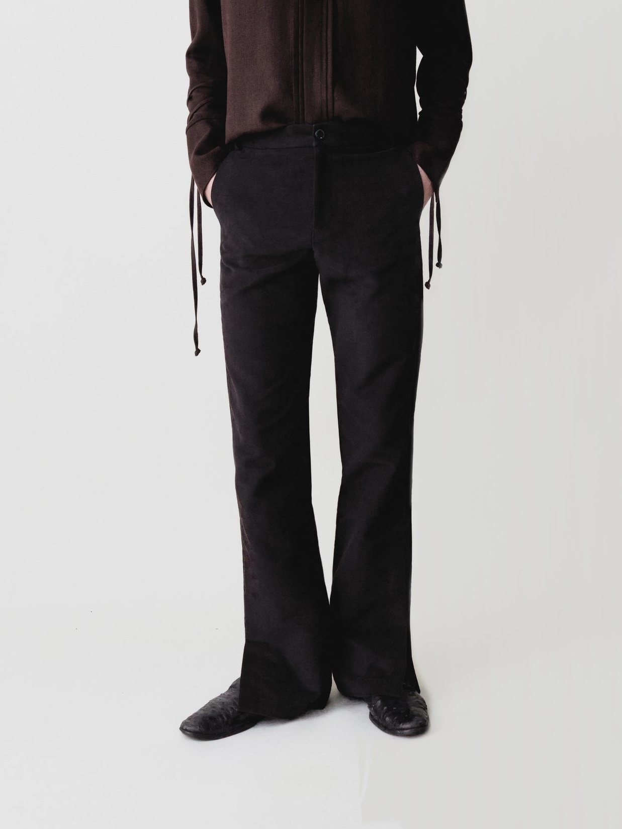 SLIT BOOTCUT TROUSER