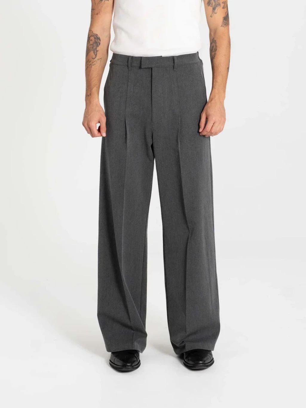 BAGGY SUIT PANTS
