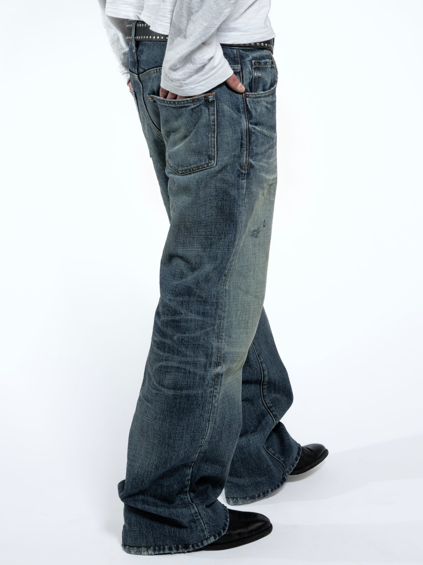 WASHED BOOTCUT DENIM