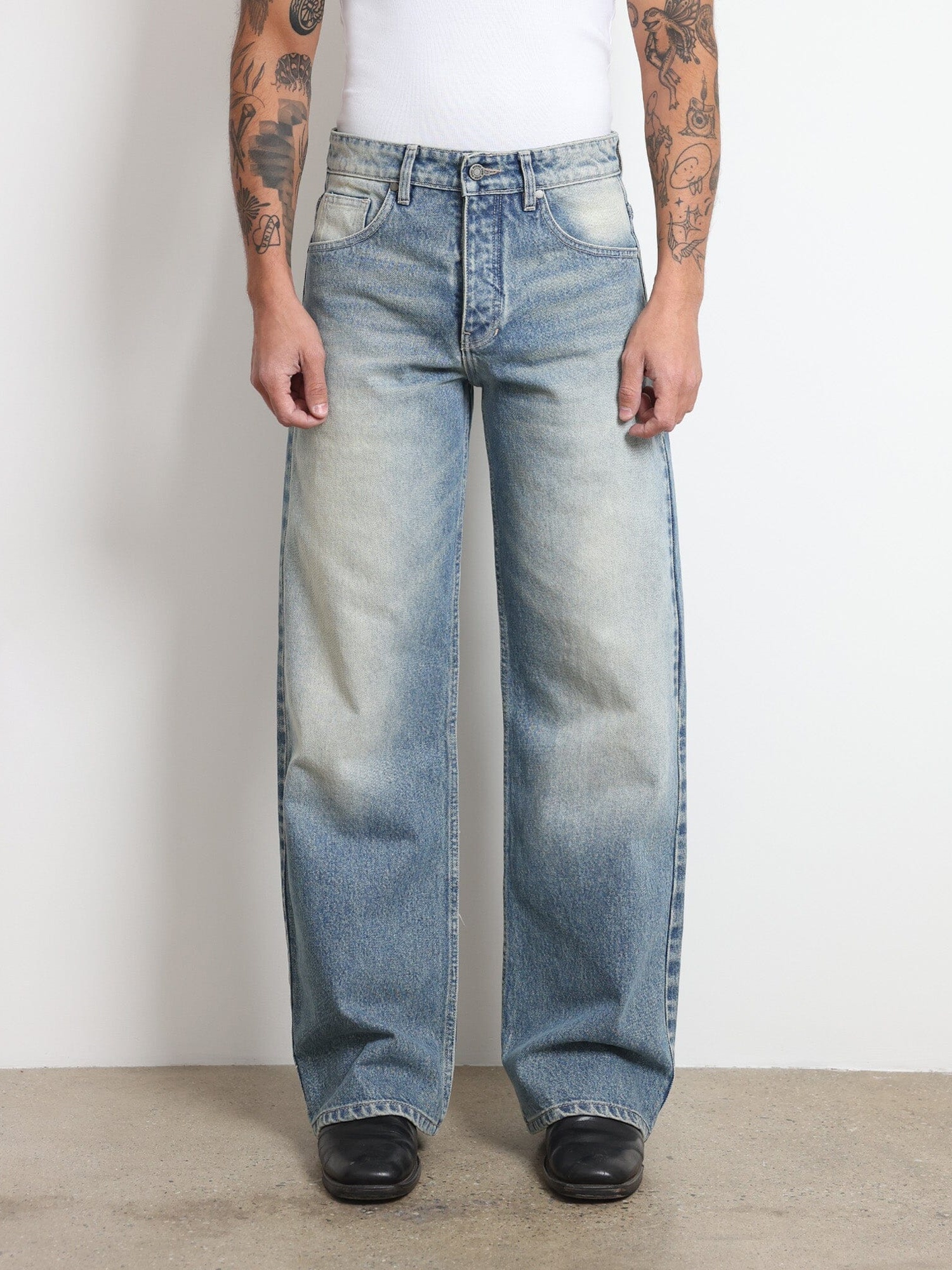 TOKYO CLASSIC BOOTCUT JEANS