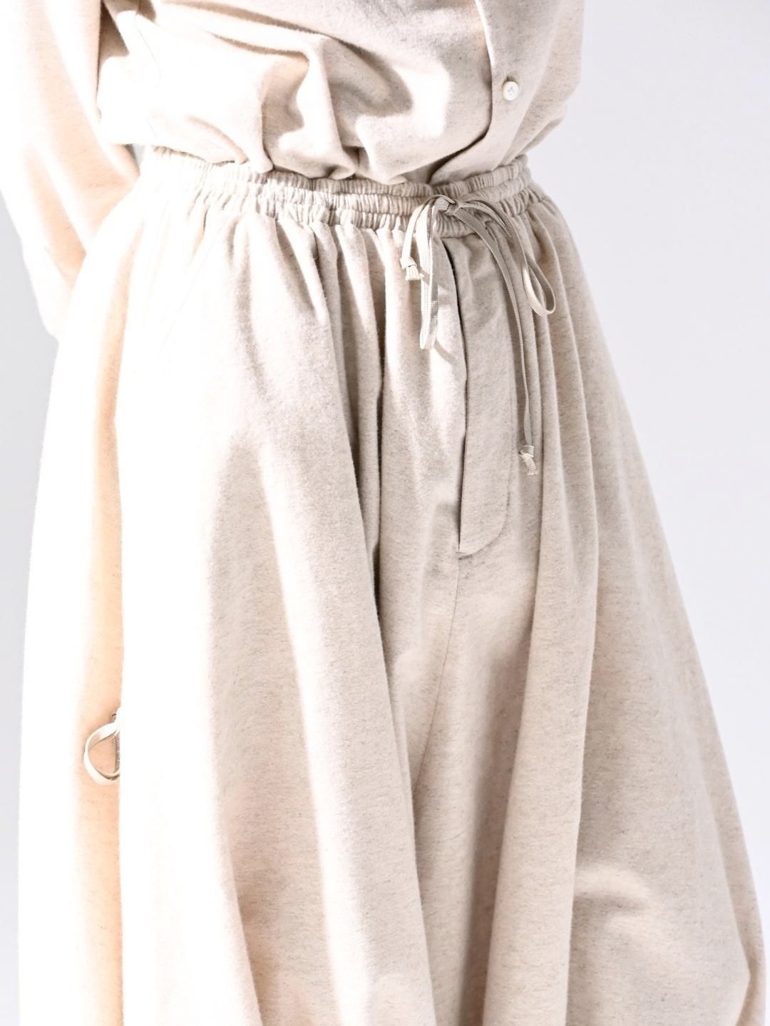 ANGORA WOOL BALLOON PANTS