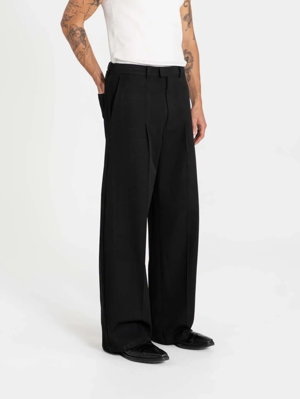 BAGGY SUIT PANTS