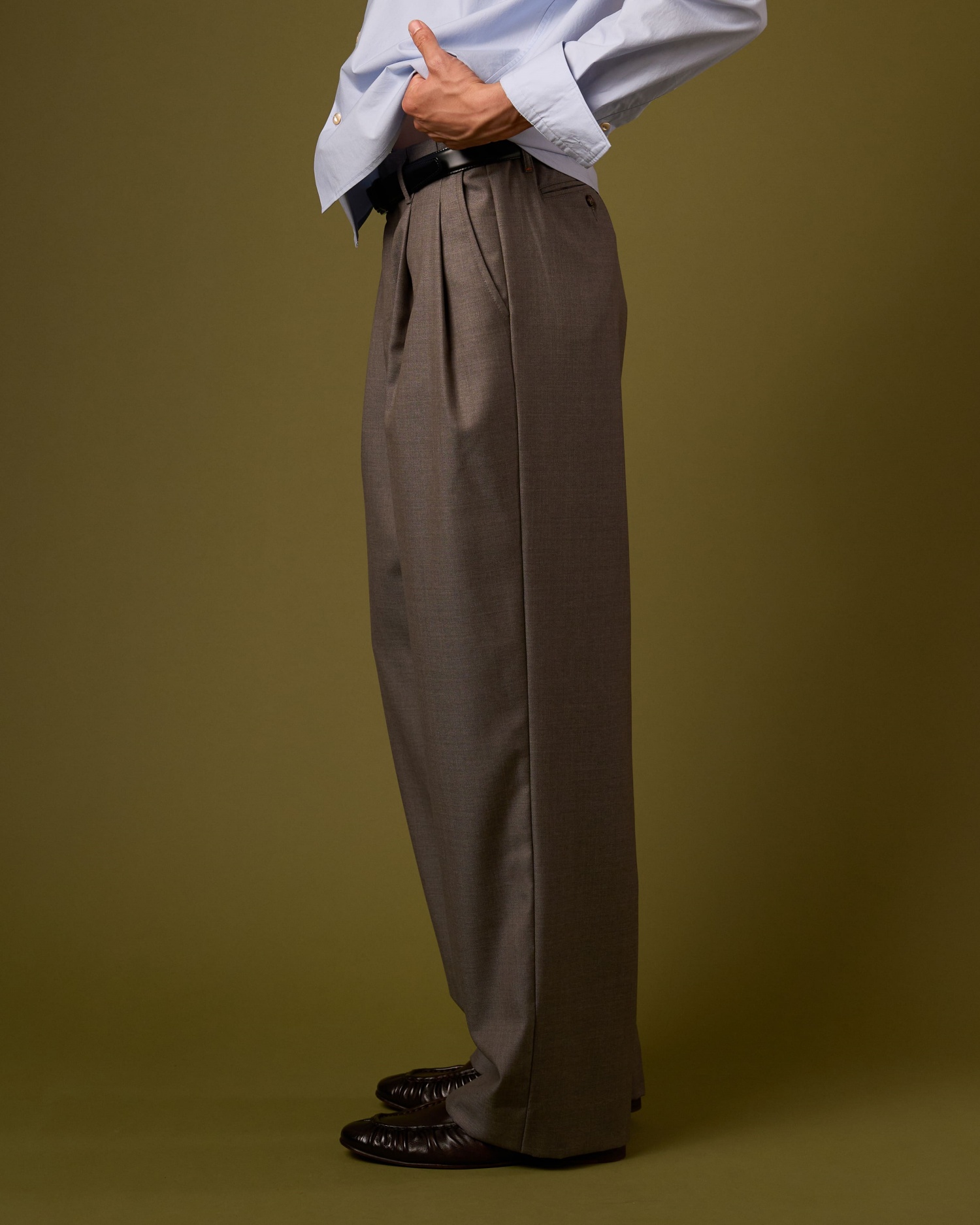 WOOL PLEATED TROUSERS