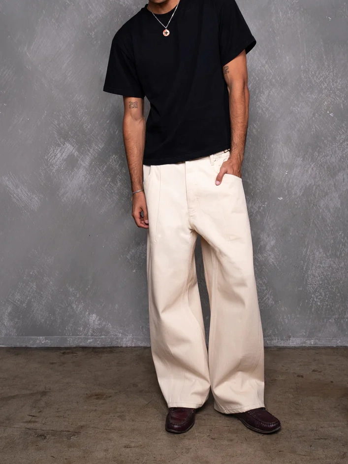 TWISTED DENIM