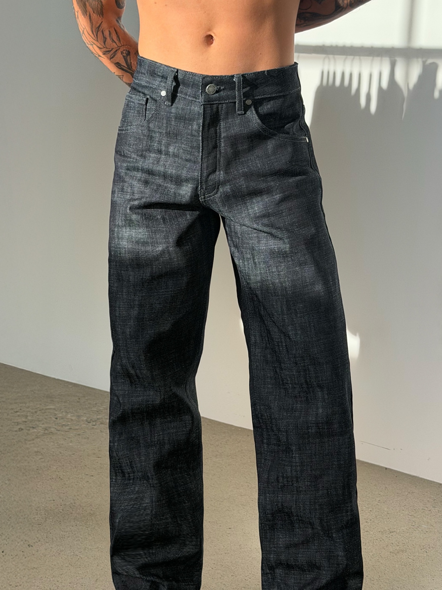 AUSTIN RAW STRAIGHT JEANS