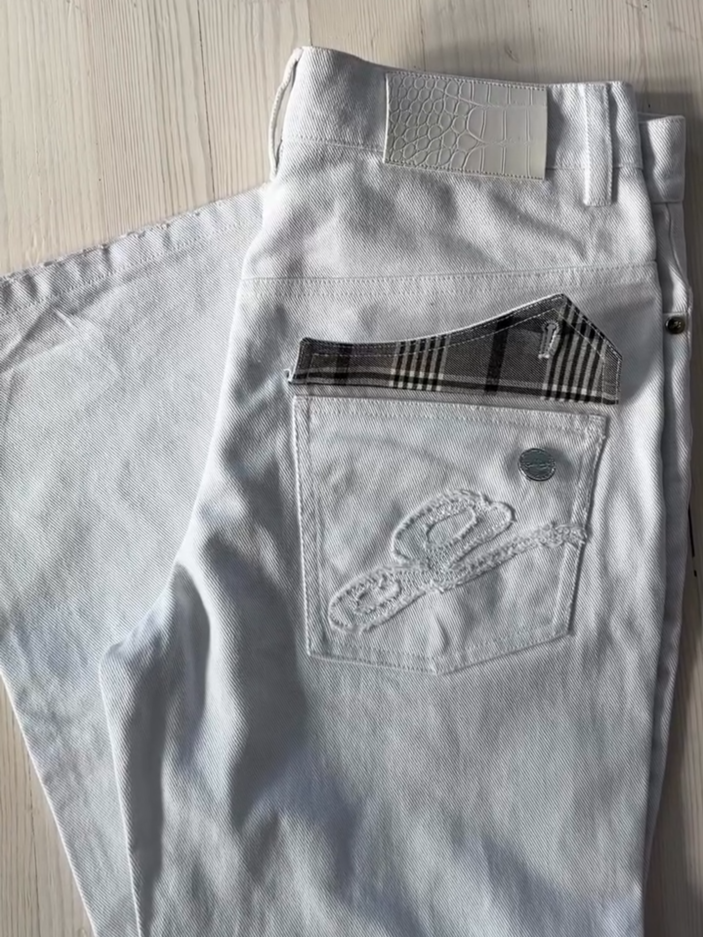 "SILENTIUM" BOOTCUT JEANS