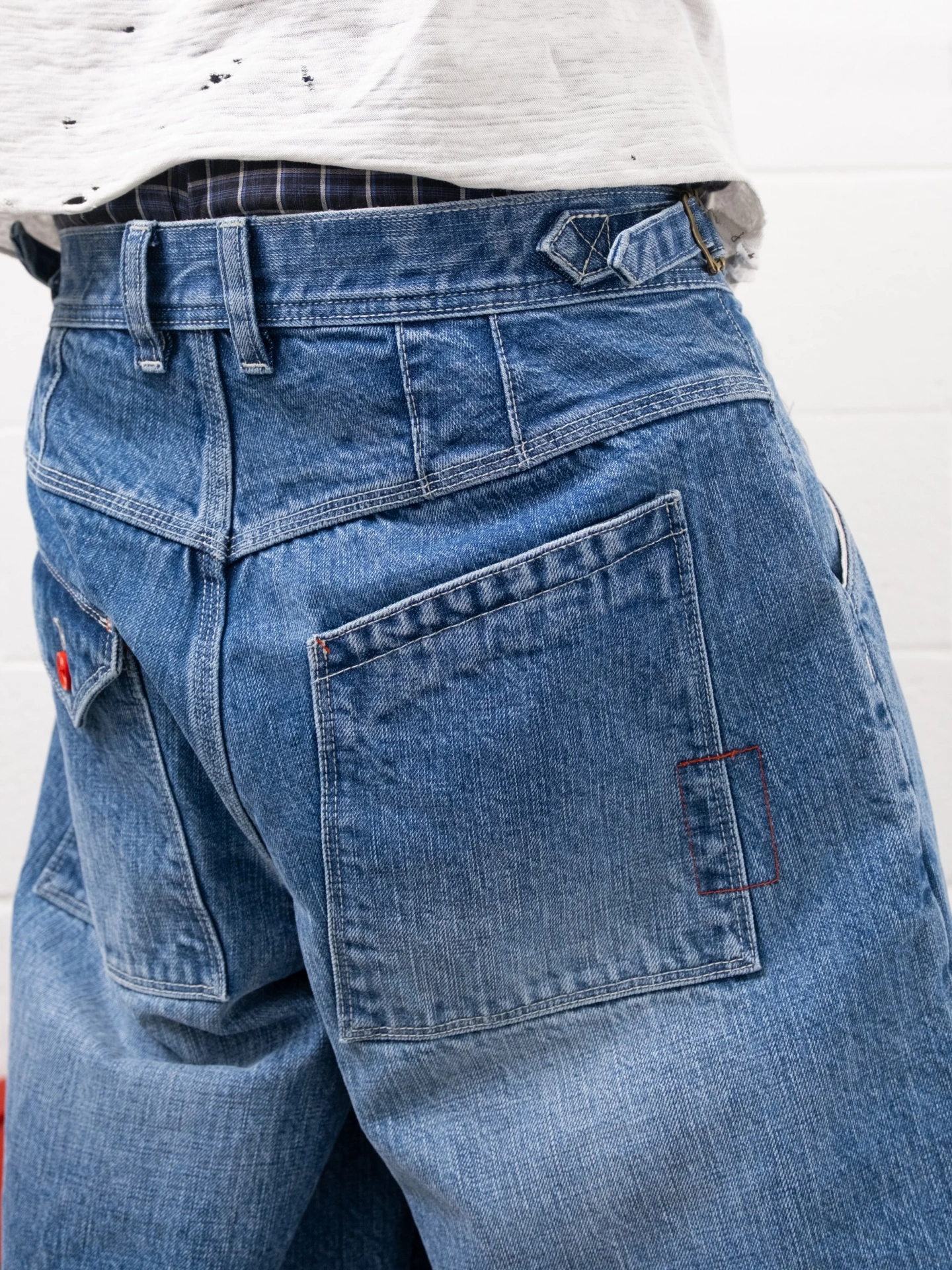 PLEATED BALLOON DENIM