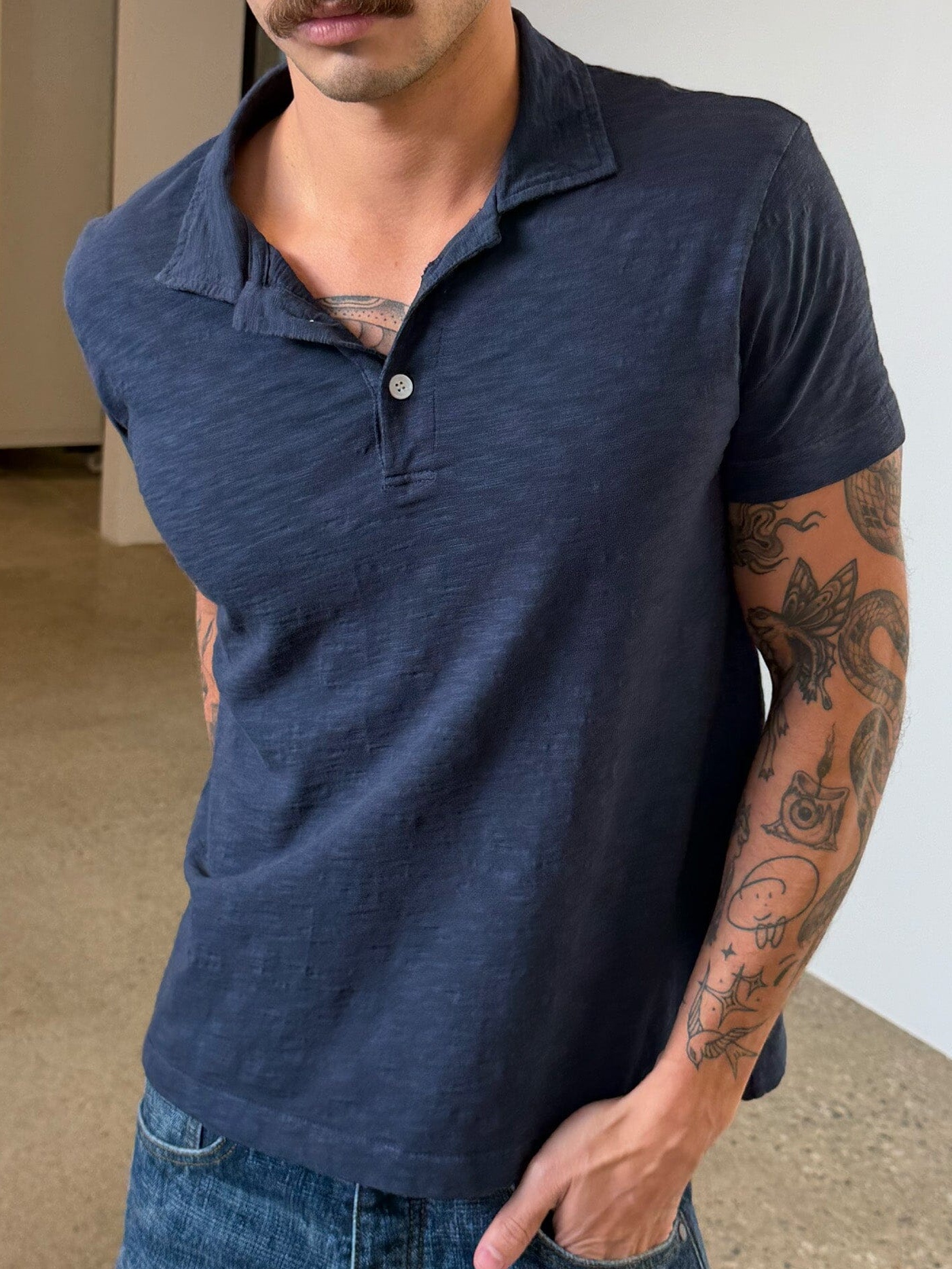 LOS FELIZ CROP MUSCLE POLO