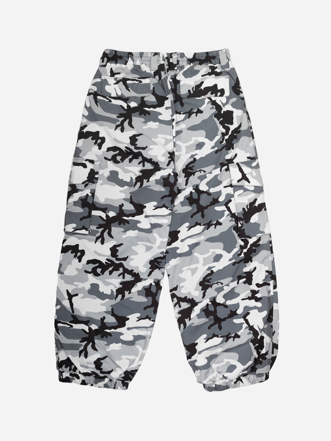 CAMO SNOWPANTS