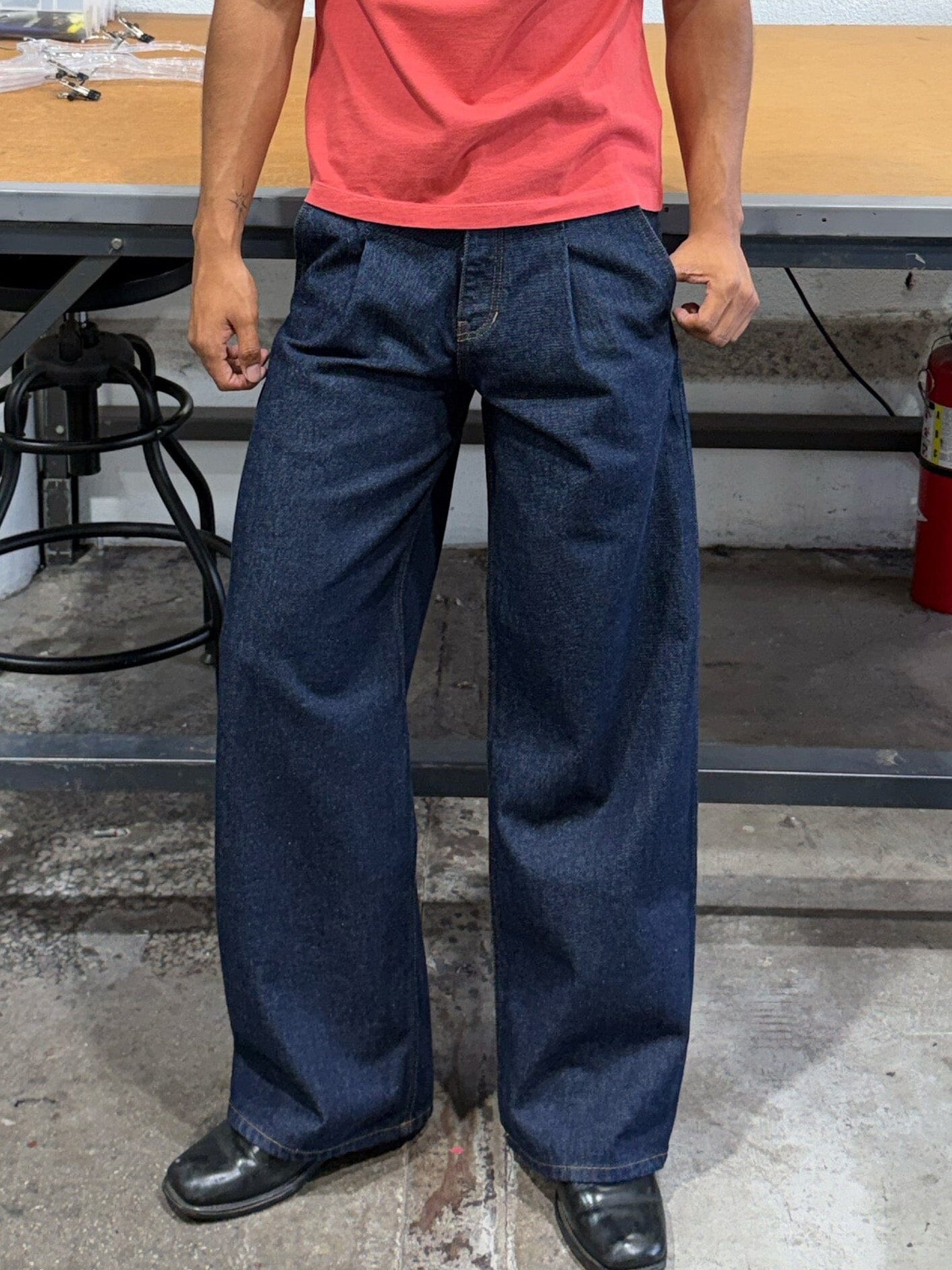 SHIBUYA PLEATED PANTS | STRAIGHT-WIDE LEG