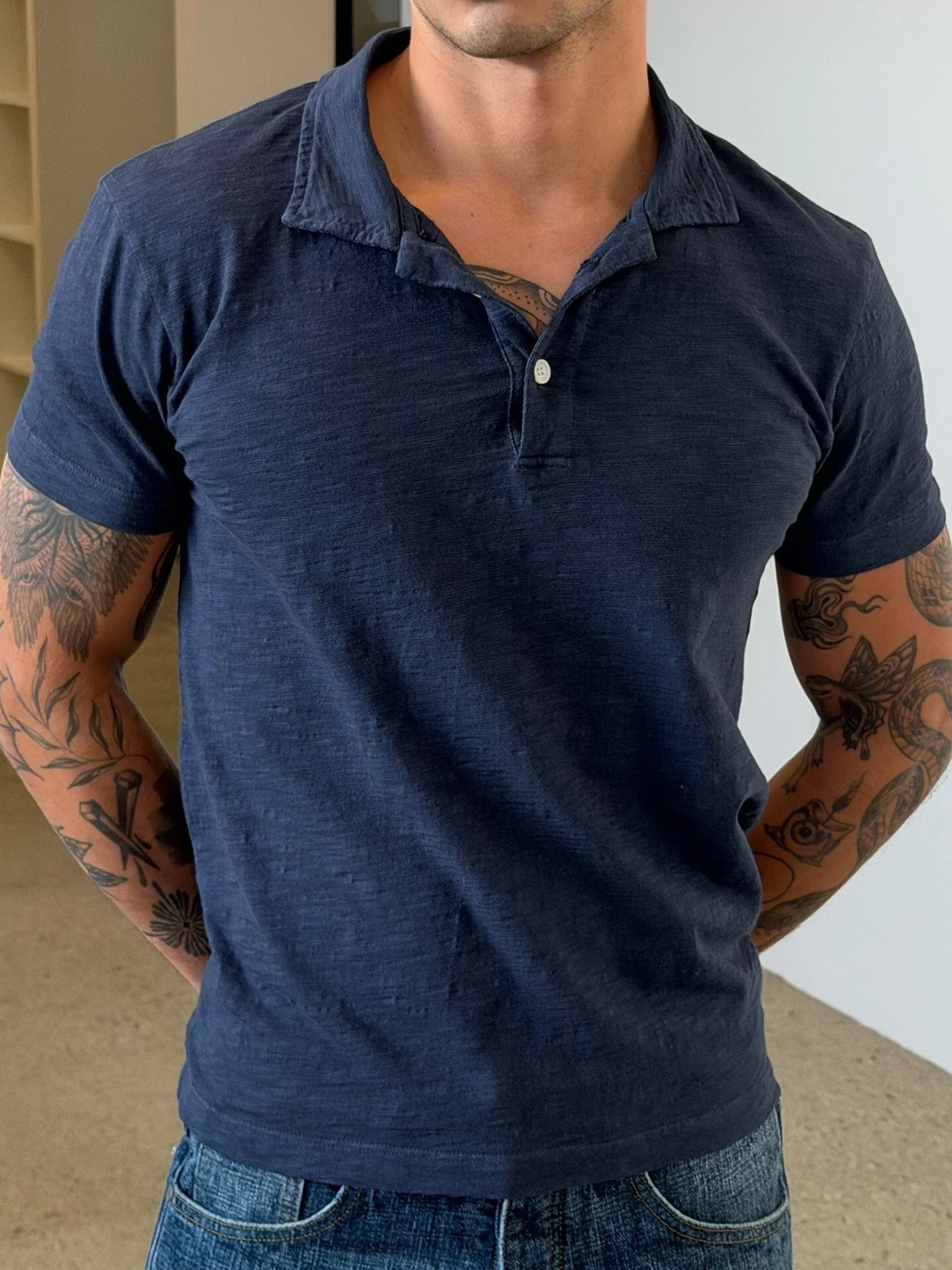 LOS FELIZ CROP MUSCLE POLO