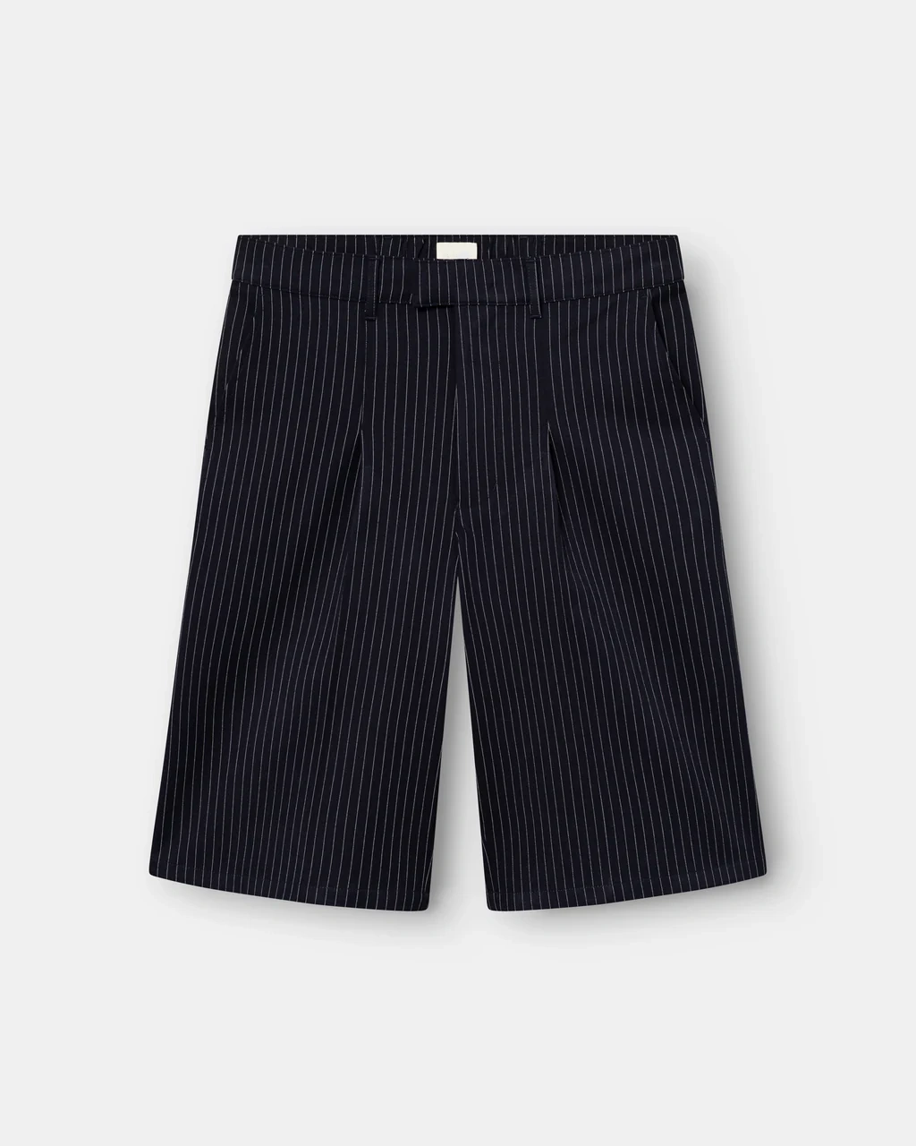 BAGGY SUIT SHORTS