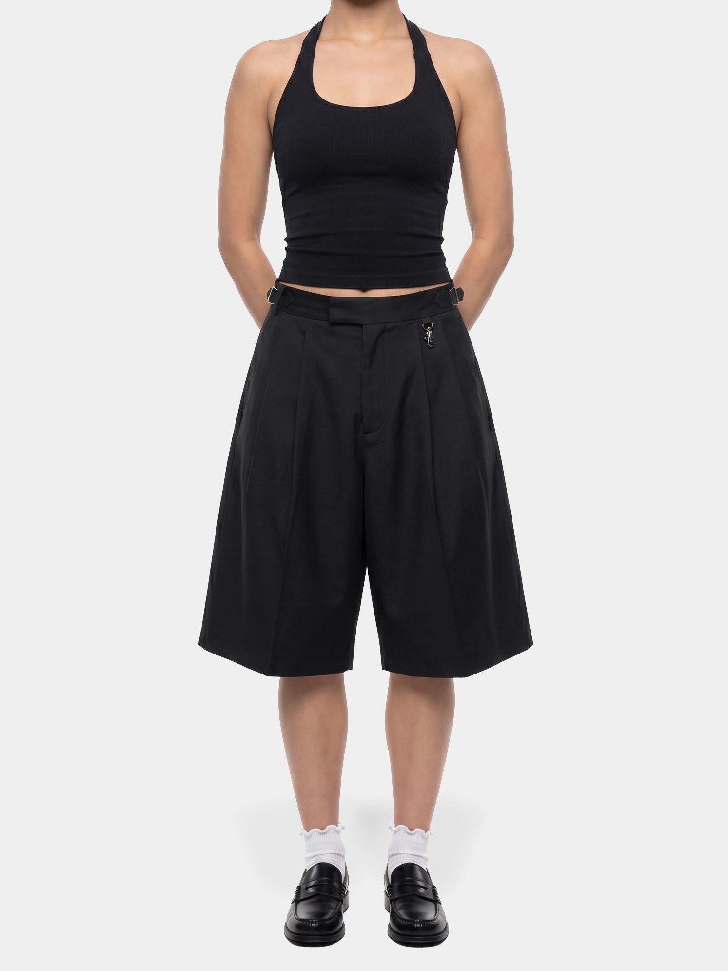PLEATED TROUSER BAGGY SHORT