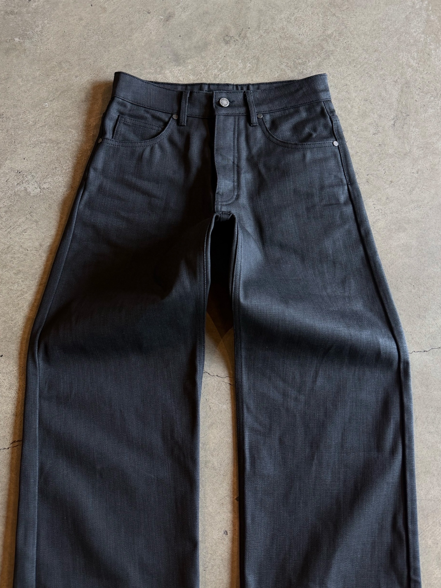 WAXED TOKYO STRAIGHT-WIDE JEANS