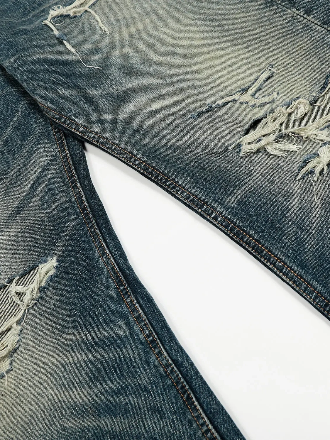 VINTAGE DISTRESSED BAGGY JEANS